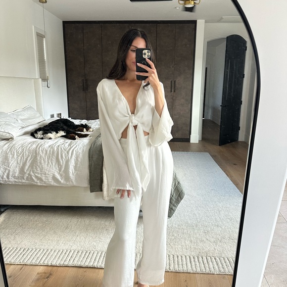 superdown White Tie-Front Jumpsuit - Picture 3 of 5